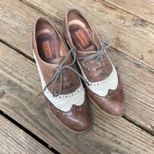 Mix Mooz High Heel Oxford, Size 7.5